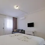 Miralya Hotel *